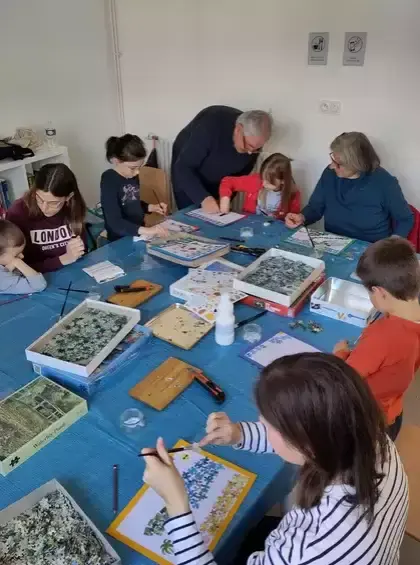 Des Familles des Connections.
